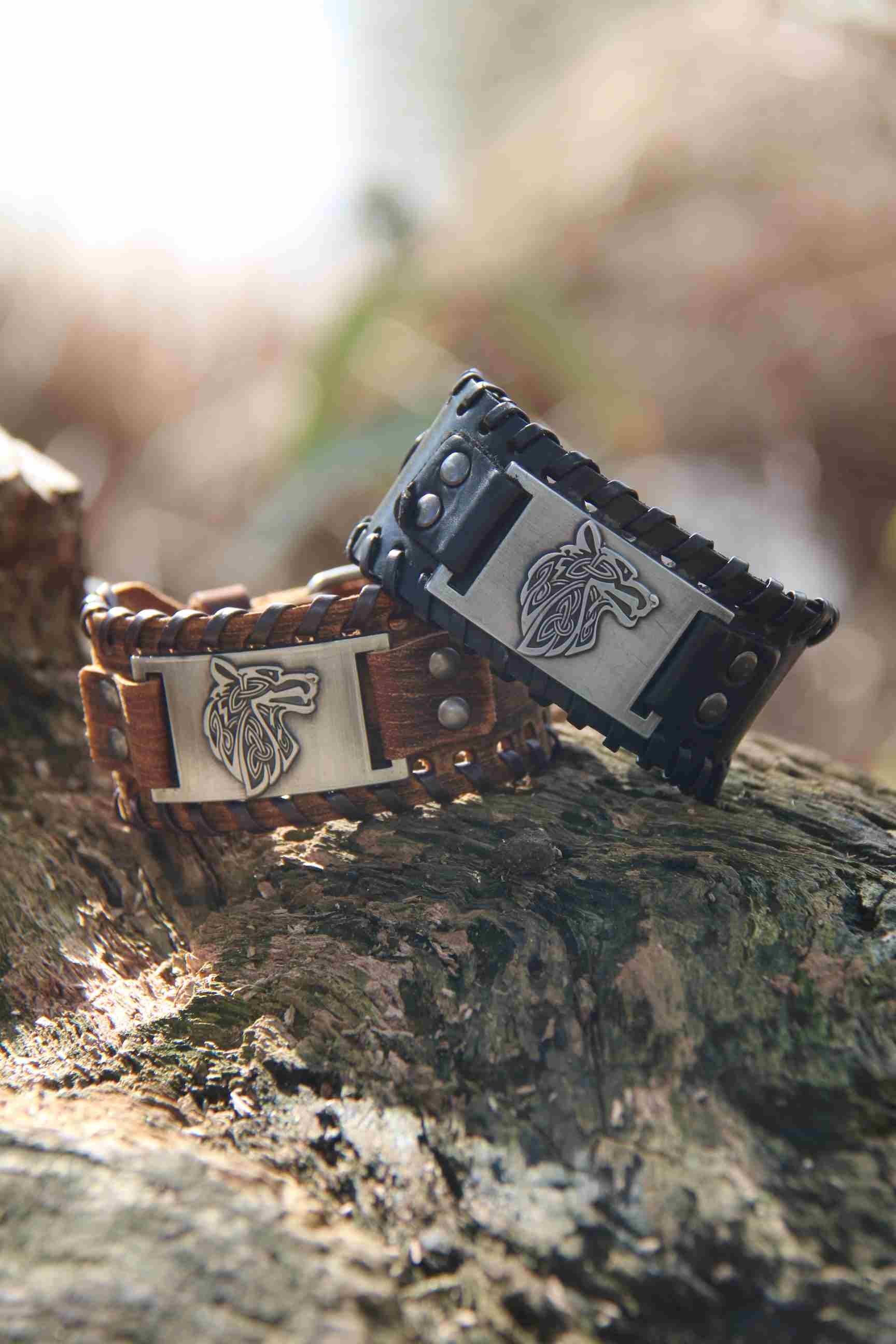 Wolf Leather Bracelet Detail