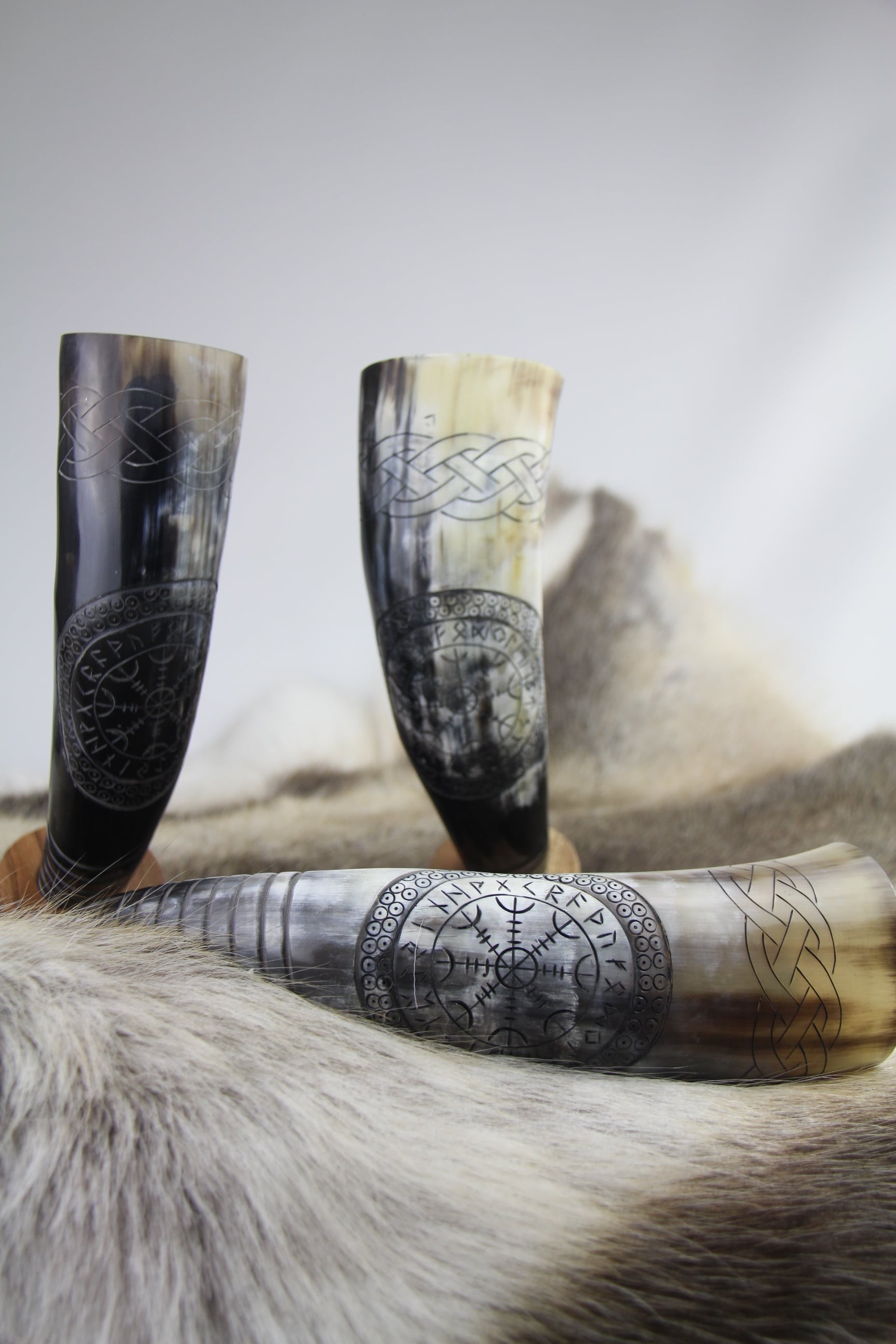 Vegvísir Drinking Horn - Detail View