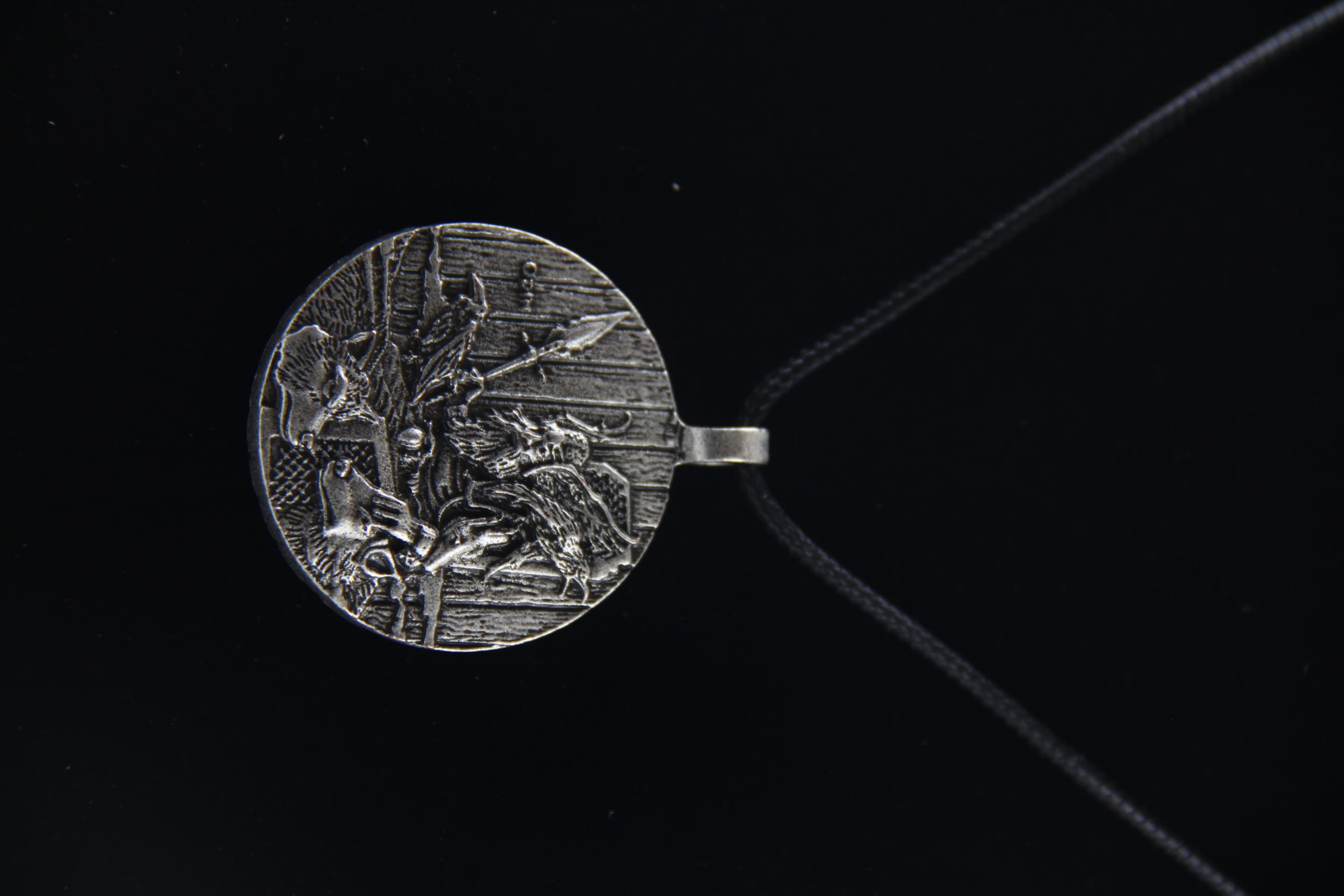 Odin's Necklace - Side View