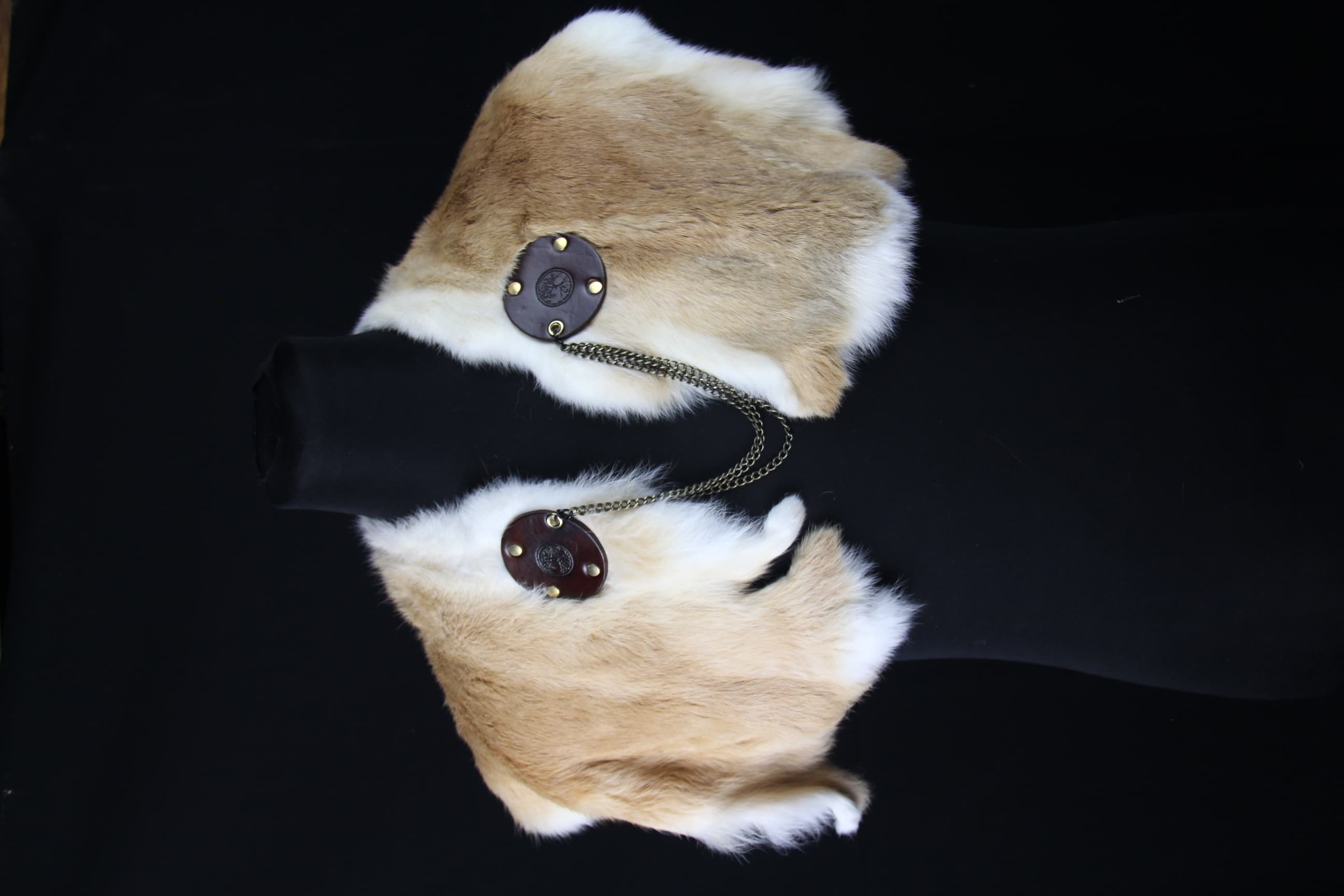 Tan and White Rabbit Mantle